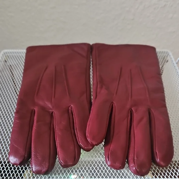 Isotoner Burgundy Genuine Leather Gloves Size L - Picture 10 of 11